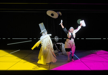 Don Juan – Schauspiel Stuttgart – Achim Freyer inszeniert Molières Figur als Puppe und Projektionsfläche