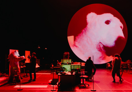 2027 - Die Zeit, die bleibt – Nationaltheater Mannheim – Gernot Grünewald fragt in seiner Stückentwicklung, warum wir nicht mehr gegen den Klimawandel tun