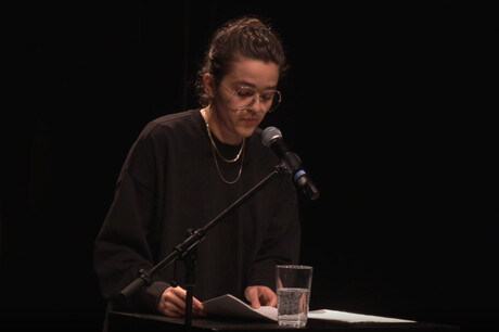 Die Hamburger Poetikvorlesung der Dramatikerin Enis Maci (2022) 