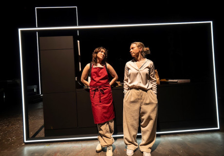 Alles wie es sein soll – Schauspiel Essen – Dawn Kings Auftragswerk von Adrian Figueroa uraufgeführt