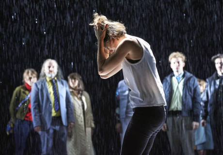 Am Ende Licht – Schauspiel Stuttgart – Simon Stephens' Drama über eine kaputte Familie in der deutschen Erstaufführung von Elmar Goerden