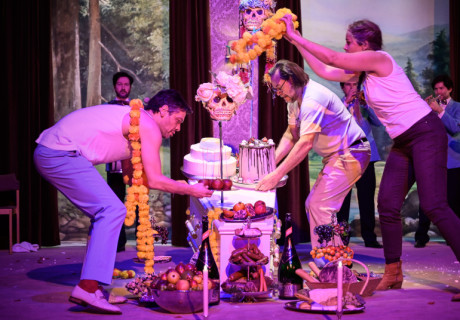 Aus dem Leben – Deutsches Schauspielhaus Hamburg – Brigitte Venator und Karin Beier halten mit ihrem Rechercheproekt ein Plädoyer für selbstbestimmtes Sterben