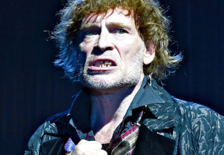 Brüderlein fein – Raimundspiele Gutenstein – Die Uraufführung von Felix Mitterers biografischem Schwank über den Volksstücke-Schreiber Ferdinand Raimund