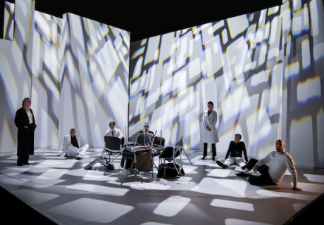 Du sollst nicht falsch Zeugnis reden wider deinen Nächsten – Theater Koblenz – Eine Stream-Serie von zehn Autor*innen, einem Regisseur und einem gesamten Ensemble zum Thema Lügen