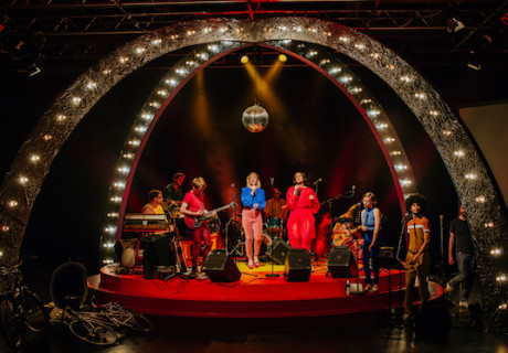 Internationales Sommerfestival – Kampnagel Hamburg – Der Auftakt mit Produktionen von Socalled & Friends, Vasya Run und Carsten 