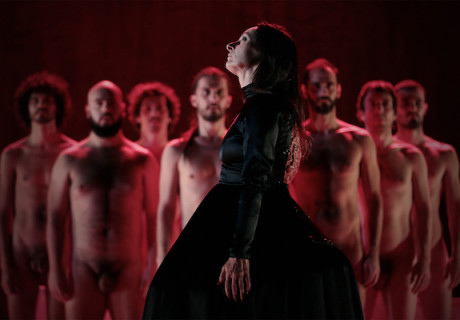 FIND-Festival – Schaubühne Berlin – Arbeiten von Angélica Liddell und Brett Bailey bringen zum Festivalabschluss höheren Kitsch und höchste Wortkunst