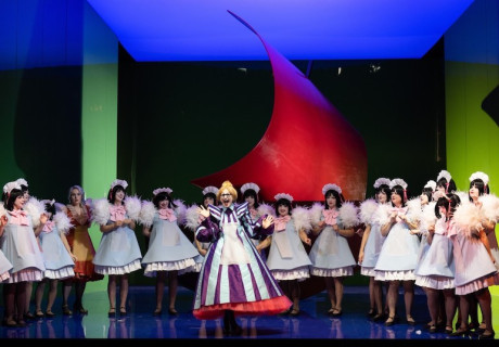 Der fliegende Holländer – Komische Oper Berlin – Herbert Fritsch entdeckt in Richard Wagners romantischer Oper den Jux