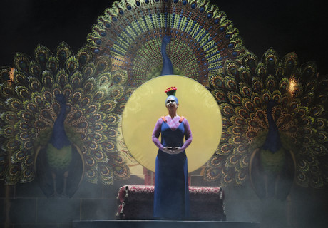 It’s going to get worse – Maxim Gorki Theater Berlin – Ersan Mondtag zeigt Kulturbetriebspessimismus als abgebrühte 