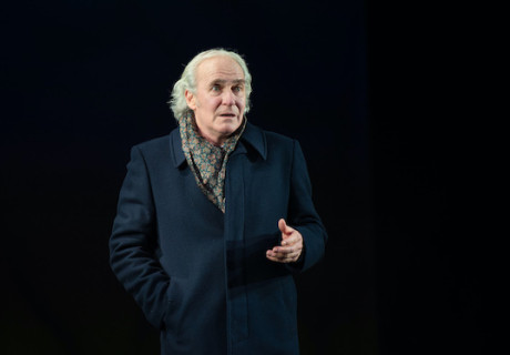 Heldenplatz – Salzburger Landestheater – Alexandra Liedtke inszeniert Thomas Bernhards Skandalstück mit Starbesetzung