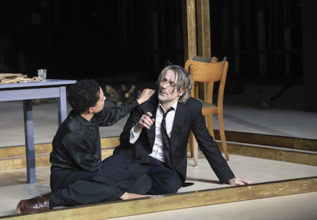 Iwanow – Schauspielhaus Bochum – Johan Simons inszeniert Tschechows Stück mit Jens Harzer in der Titelrolle