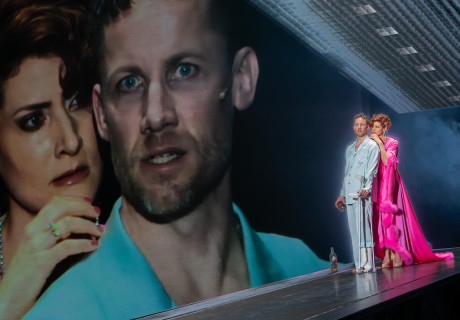 Die Katze auf dem heißen Blechdach –  Schauspiel Köln – Bastian Kraft inszeniert Tennessee Williams