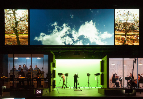 Der Kirschgarten – Deutsches Schauspielhaus Hamburg – Katie Mitchell inszeniert Čechovs Stück als Fabel über die menschliche Naturzerstörung