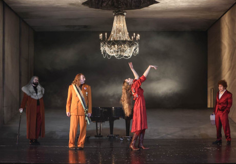 Krieg und Frieden – Theater Bremen – Armin Petras inszeniert Tolstoi