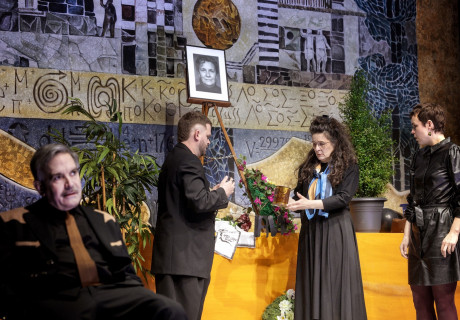 Kulturhaus, mon amour – Staatstheater Schwerin – Juliane Hendes fragt in ihrem neuen Stück nach den Auslösern für (N)ostalgie 