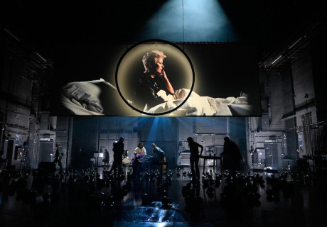 Lear – Schauspiel Stuttgart – Falk Richter inszeniert Shakespeare als großes Generationenkonflikt-Drama