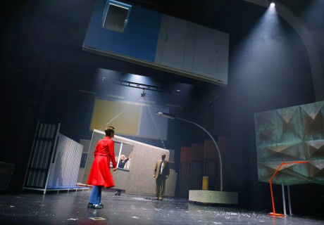 Linkerhand – Maxim Gorki Theater Berlin – Sebastian Baumgarten erzählt mit Brigitte Reimanns Roman von Utopien und ihrem Scheitern