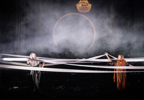 Die Odyssee – Theater Bonn – Simon Solberg inszeniert eine umgestülpte Homersche Irrfahrt