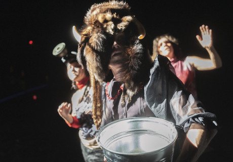 Passion I und II – Schauspielhaus Bochum – Robert Borgmann verbindet Bulgakows Roman 