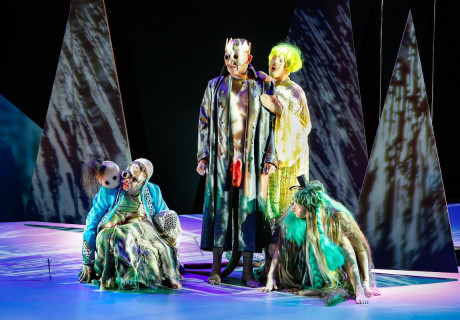 Peer Gynt – E.T.A.-Hoffmann-Theater Bamberg – Zum Abschied inszeniert die scheidende Intendantin Sibylle Broll-Pape Ibsen