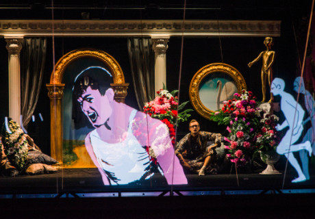 Karussell: Zeitgenössische Positionen russischer Kunst – Festspielhaus Hellerau Dresden – Zwei ungewöhnliche Inszenierungen zum Auftakt des von Carena Schlewitt und Johannes Kirsten kuratierten Russland-Festivals