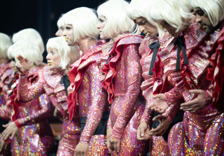 Sex – Schauspiel Hannover – Mit Inszenierungen dreier Texte von David Foster Wallace, Patty Kim Hamilton und Liquid Center endet die Intendanz von Sonja Anders