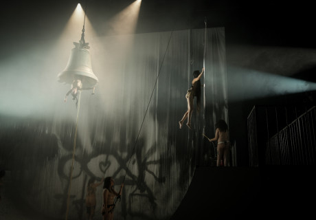 SANCTA – Mecklenburgisches Staatstheater Schwerin – Florentina Holzinger goes Musiktheater