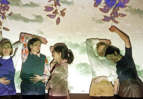 Seid doch laut! – Ehemalige Stasi-Zentrale in Berlin – Ortsspezifische Performance erforscht Geschichte einer ostdeutschen Aktivistinnengruppe