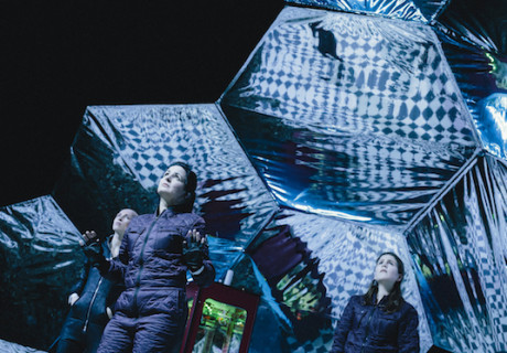 Sommer – Elsa-Sophie Jach bringt Sean Kellers Stück am Schauspielhaus Wien zur Uraufführung