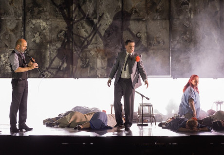 Songs for Days to Come – Theater Osnabrück – Kinan Azmehs Musiktheaterstück über die jüngere Geschichte Syriens von Ulrich Mokrusch inszeniert