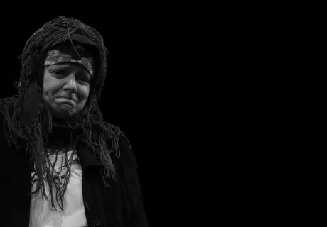  	Was erzählen ukrainische Inszenierungen seit 2014 über Gründe für die russische Invasion?