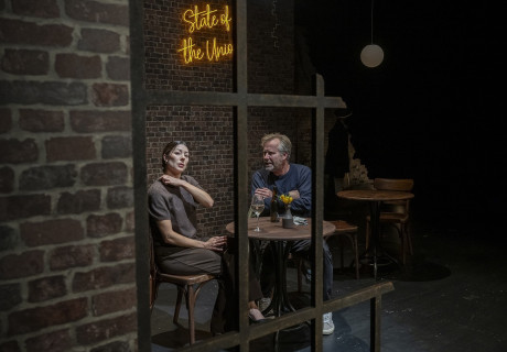 State of the Union – Landesbühne Nord – Der neue Oberspielleiter Nicola Bremer lotst mit Nick Hornby eine Ehe durch raue See