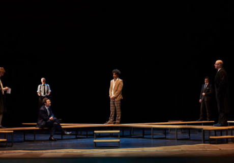 Maß für Maß – Theater Koblenz – Mit der ideologischen Brechstange überschreibt Stefan Wipplinger Shakespeare ins Deftige