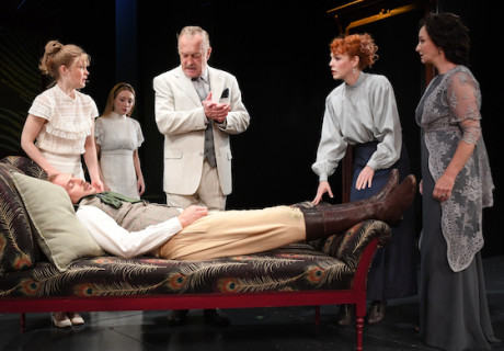 Das Vermächtnis / Cella – Bei den österreichischen Festspielen Reichenau erzählen zwei Abende von der Zumutung, nicht dazugehören zu dürfen