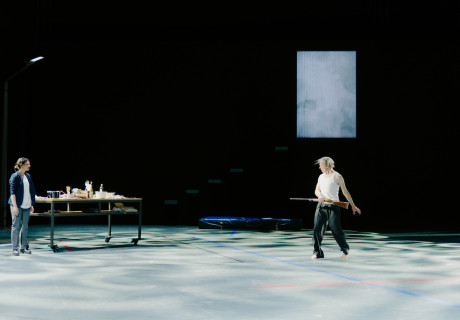 Vom Ende der Einsamkeit – Schauspielhaus Bochum – Guy Clemens' Bühnenadaption von Benedict Wells' Bestseller-Roman