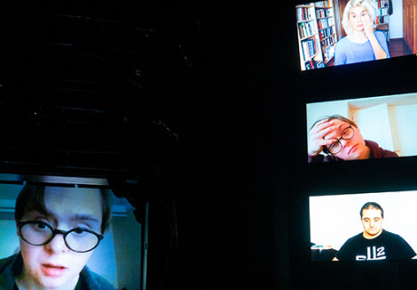 Warten auf: Warten auf Godot – Neumarkt Zürich – Monster Truck und das Theater Hora verlegen Becketts Endzeitklassiker ins Corona-Metatheater