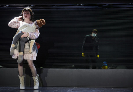 Woyzeck – Hans Otto Theater Potsdam – Annette Pullen inszeniert Georg Büchner als Drama im Niedriglohnsektor