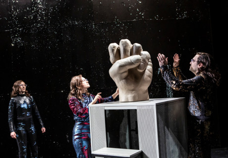 der himmel ist ja da. der himmel fängt hier unten an – Anhaltisches Theater Dessau – Christian Franke erforscht Leben und Werk von Ronald M. Schernikau