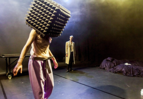 Fast Forward Festival – Staatsschauspiel Dresden – Bei der 14. Ausgabe des Festivals spiegeln sich Gegenwartskrisen im Persönlichen