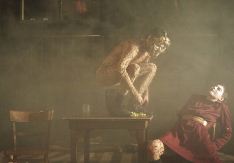 Frankenstein oder eine Frischzellenkur – Staatsschauspiel Hannover – Clara Weyde deutet Mary Shelleys epochalen Roman für die Jetztzeit