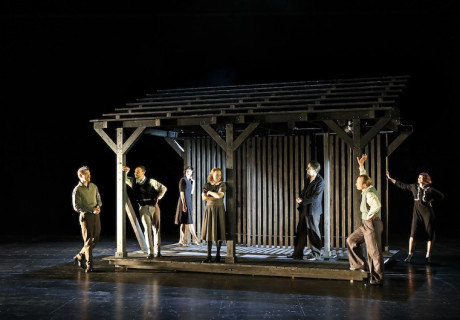 Hiob – Schauspiel Frankfurt – Johanna Wehner inszeniert Joseph Roths Roman als kollektive Erinnerungsarbeit