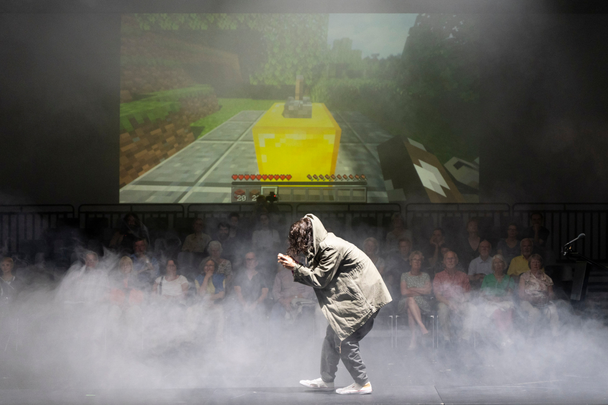 FiftyDegrees2 1200 Lena Bils u