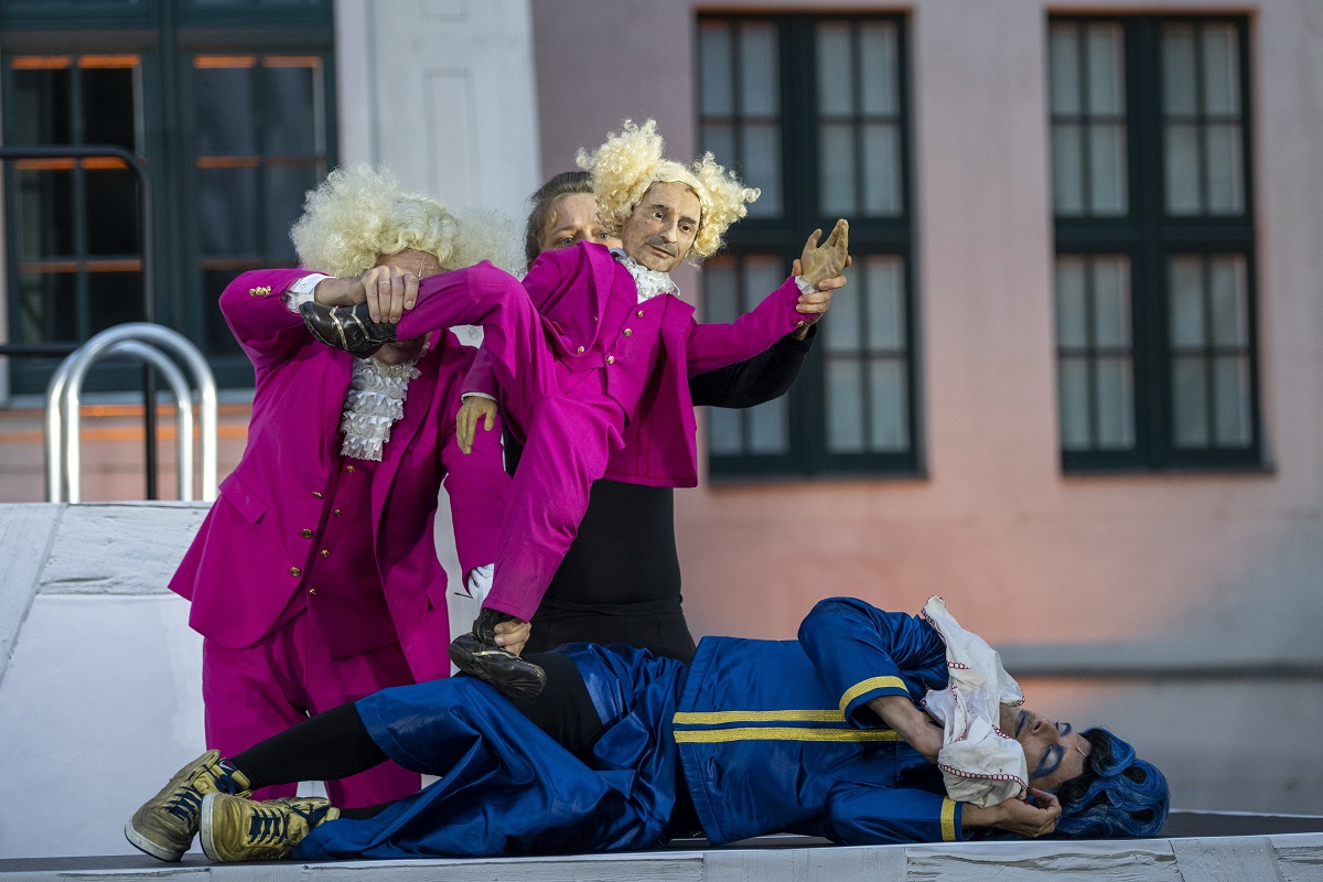 Gulliver1 1200 Falk Wenzel