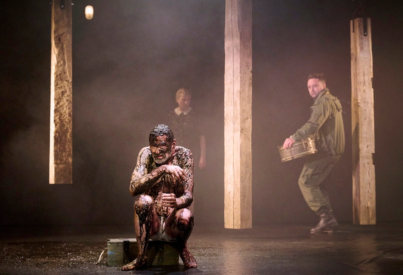 Timon 05 Rainer Frank Bettina Schneider Michael Ruchter 286 c Katrin Ribbe 1