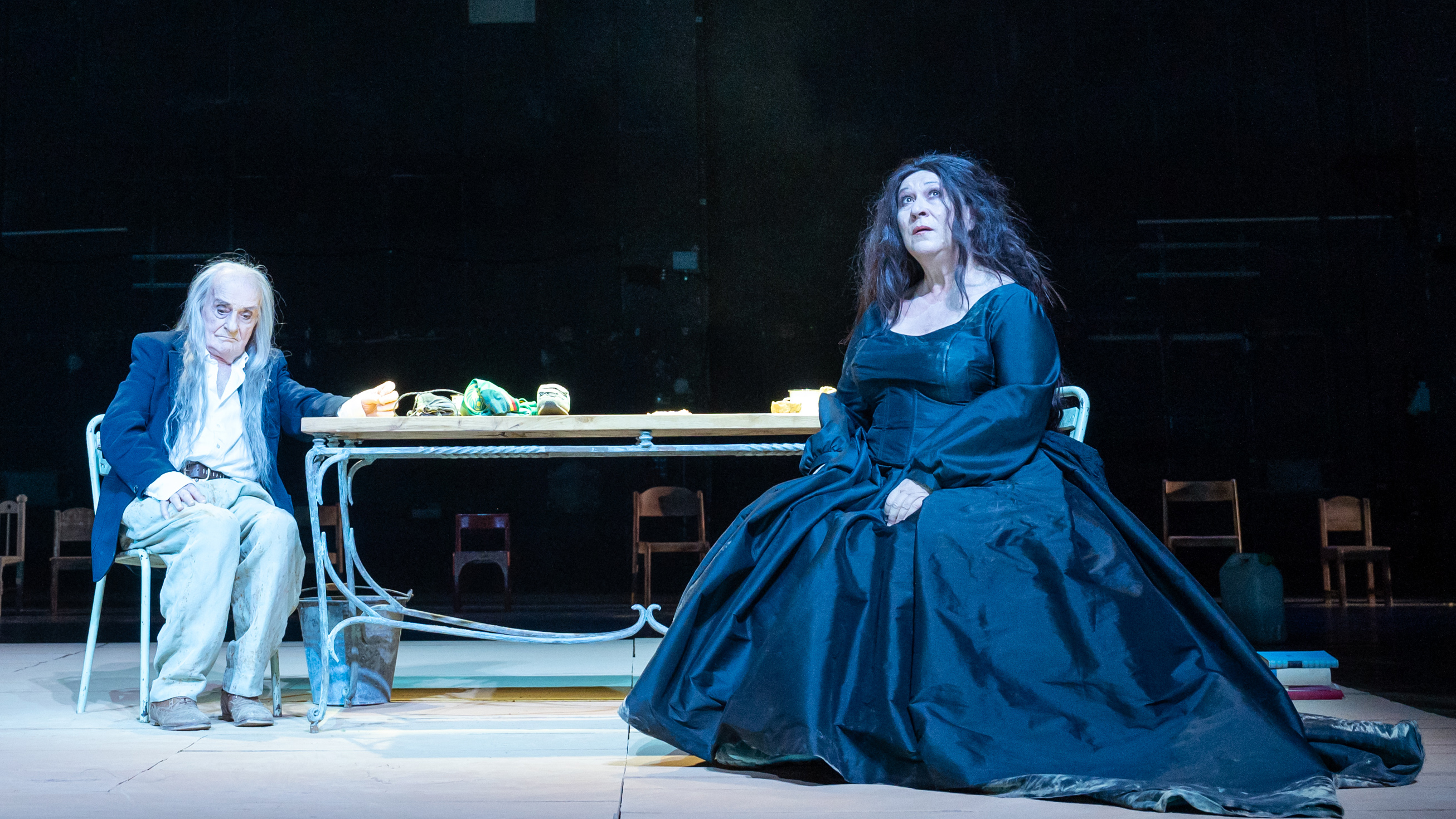 S wie Schädel 14 Roberto Ciulli Eva Mattes C Thomas Müller