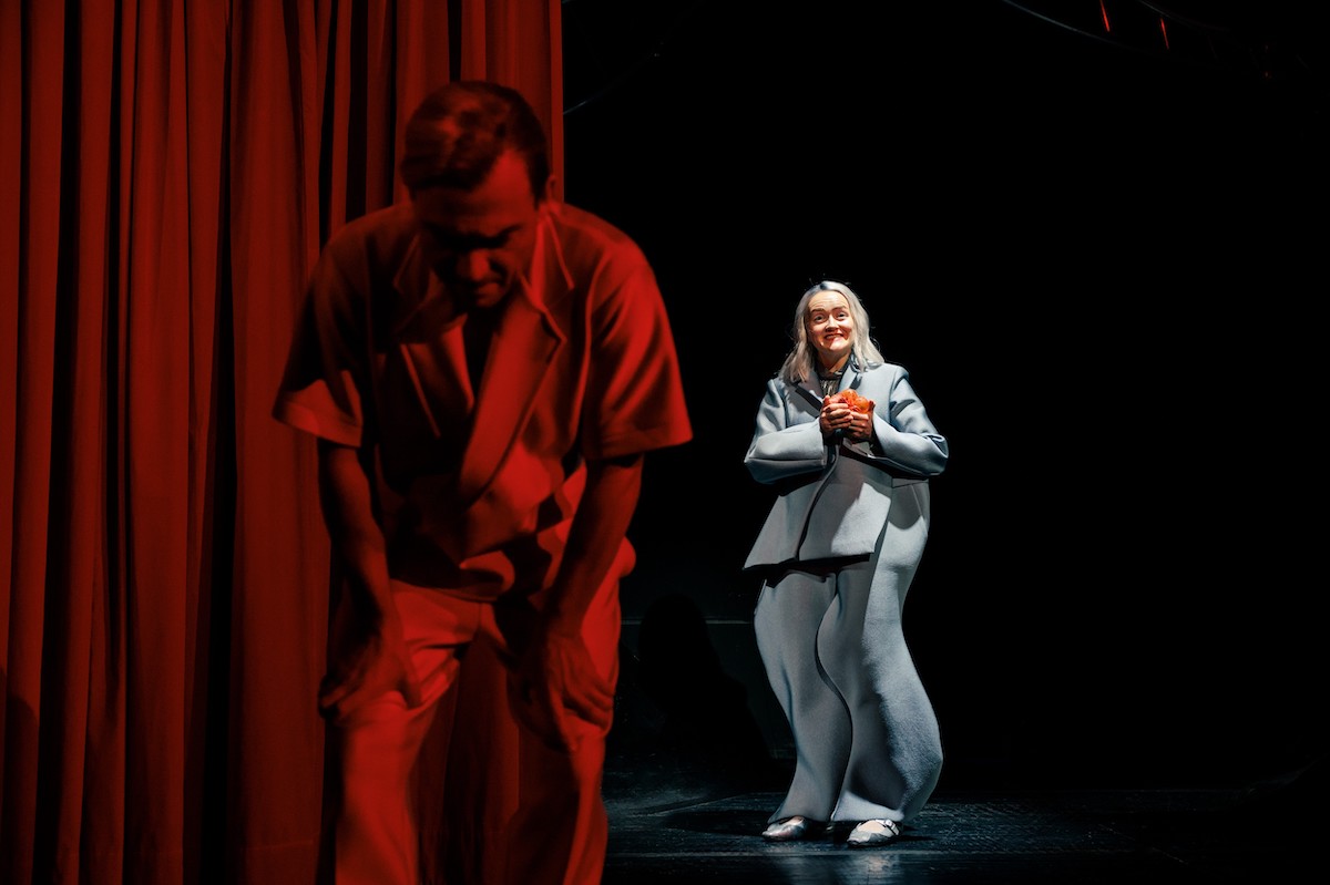 Spiel des Schwebens 1 CFelix Gruenschloss u