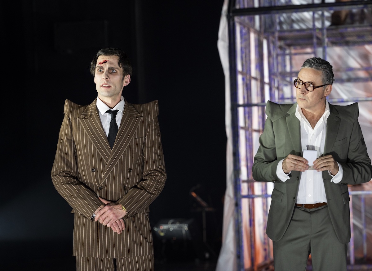 Der zerbrochne Krug 1 Rolf Arnold