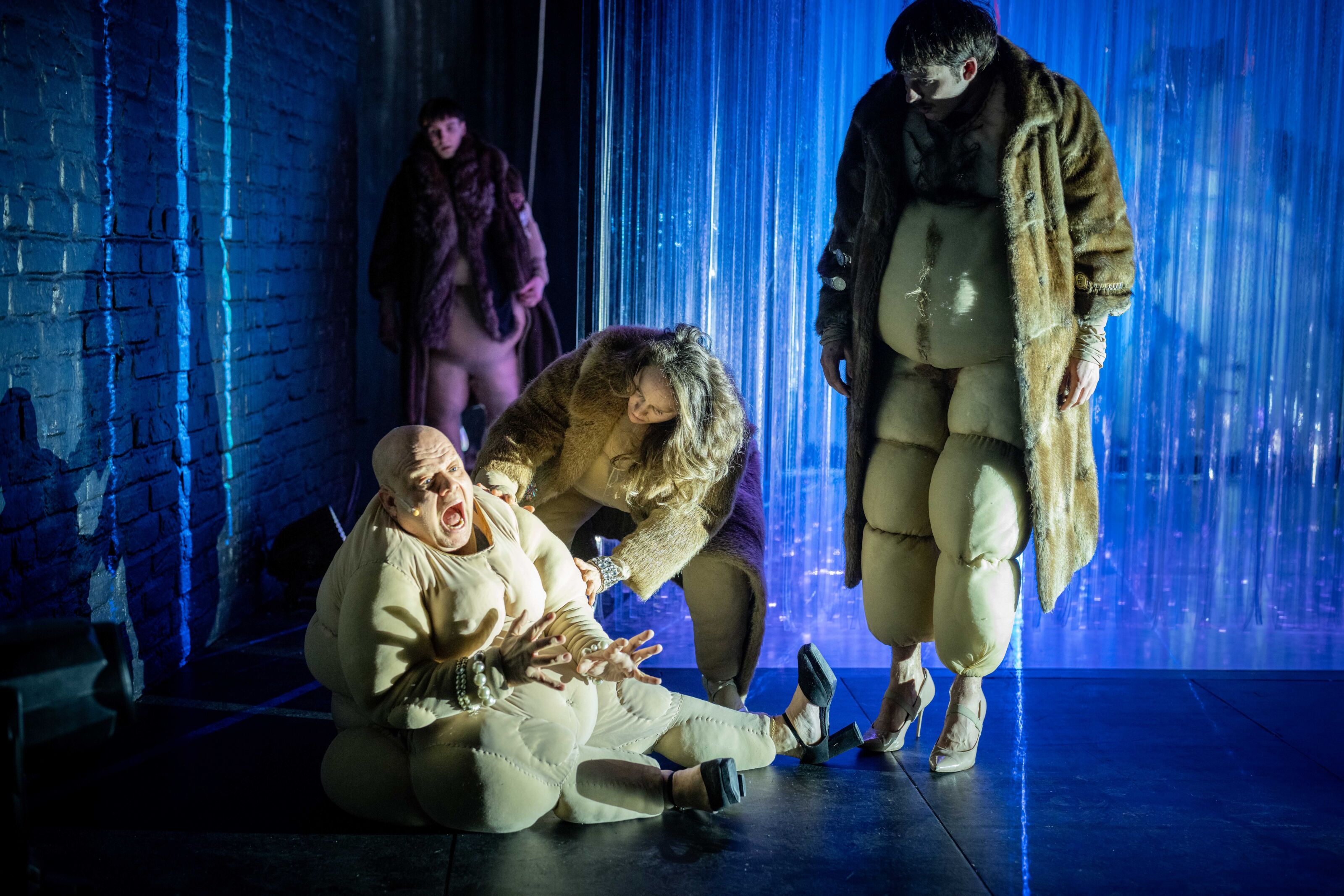 DER BAU 3 c Jakob Studnar