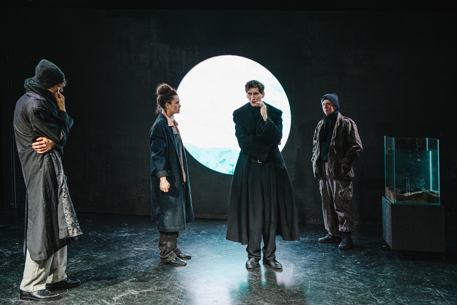 20.000 Meilen Julian Tzschentke Marthe Lola Deutschmann Lukas Walcher Jonny Hoff c Luiza Puiu 100