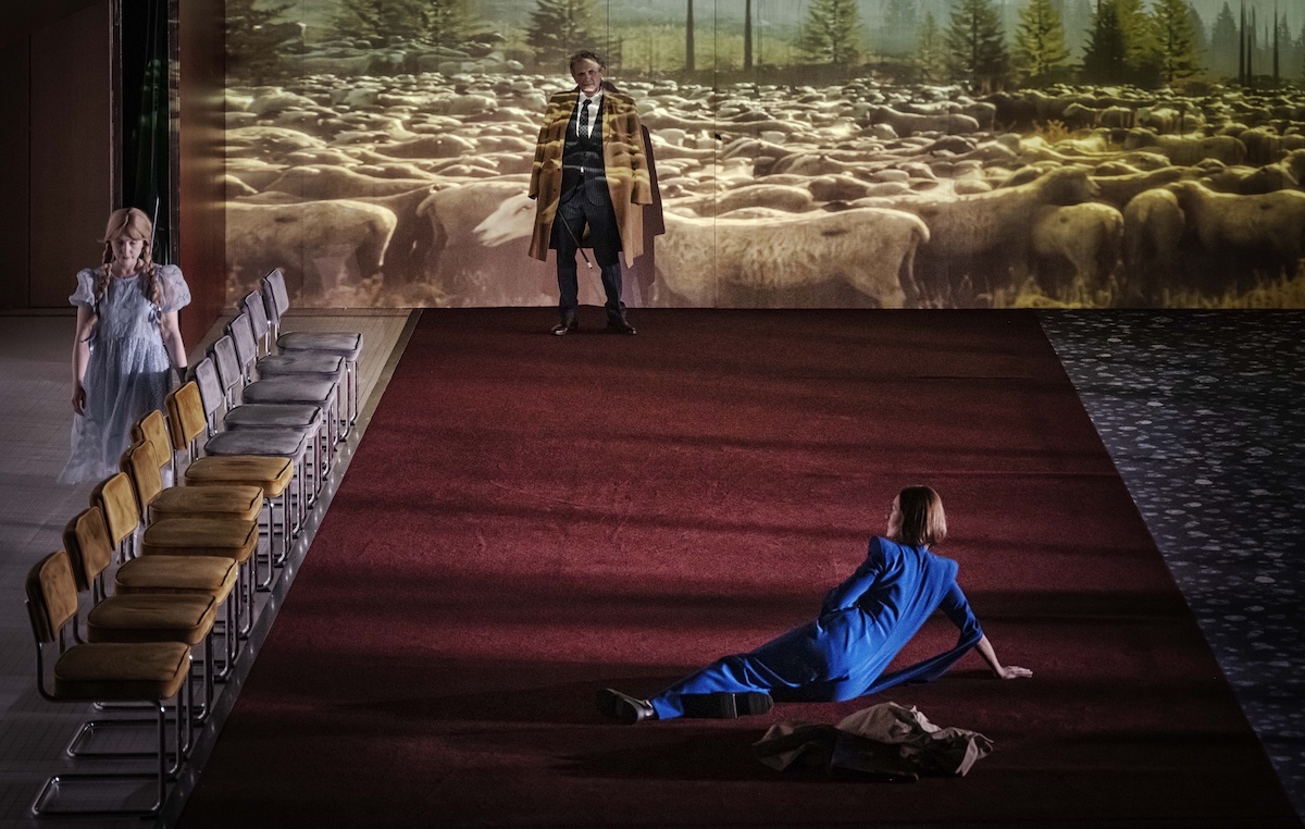 elizabeth costello presse 7 c magda hueckel