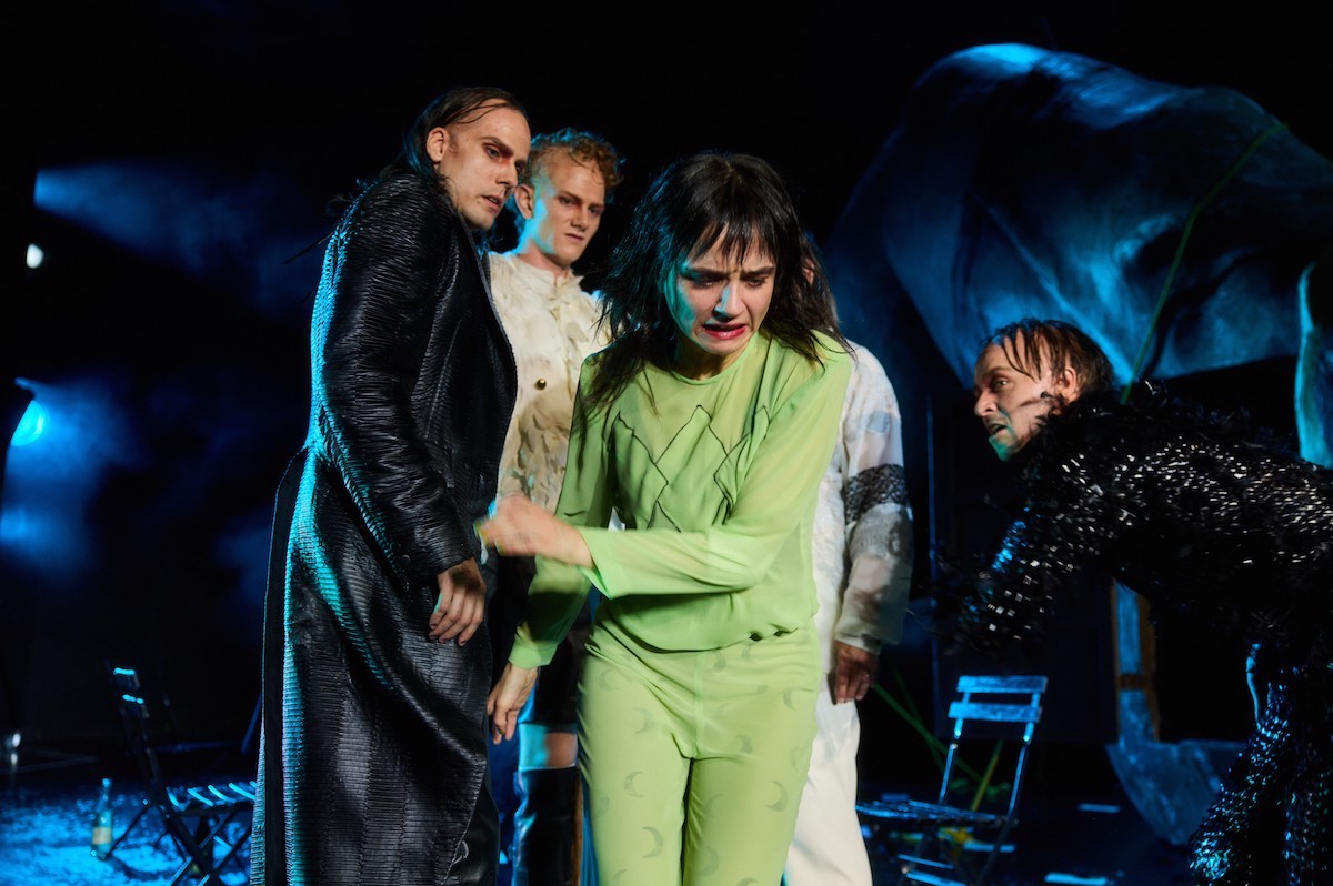 Zur schoenen Aussicht 4 C Julian Baumann u